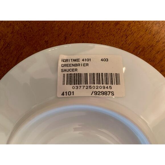 Elegant Noritake Greenbriar Fine China Set new with tags on most every piece. - Picture 7 of 9